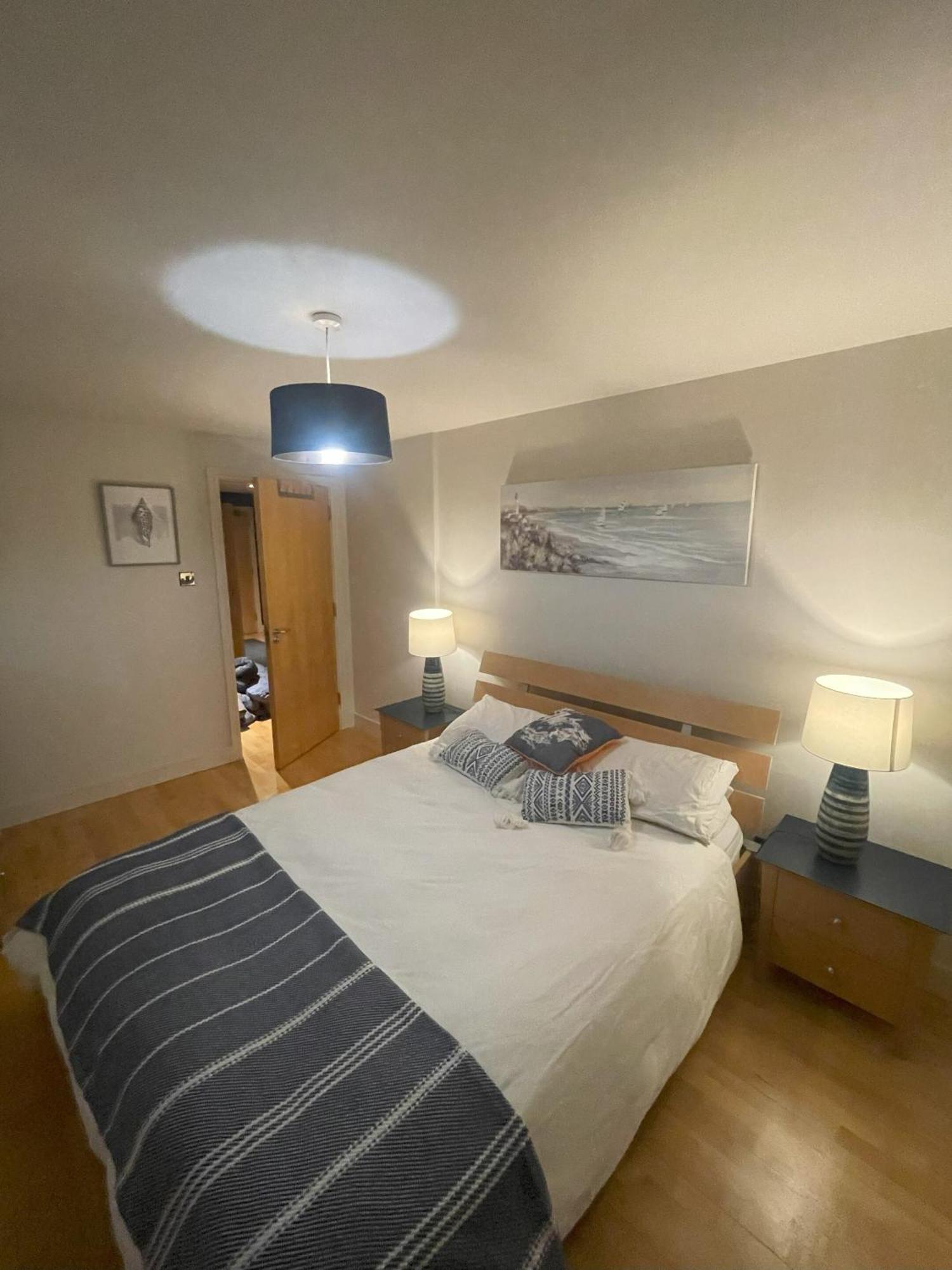 Central Belfast Apartments: Park Avenue Room photo